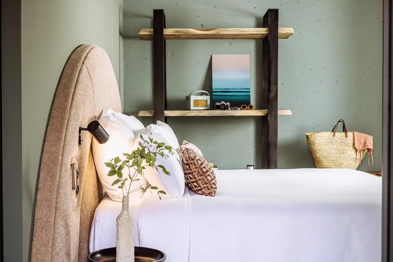 Le Garage Biarritz Hotel 4*,