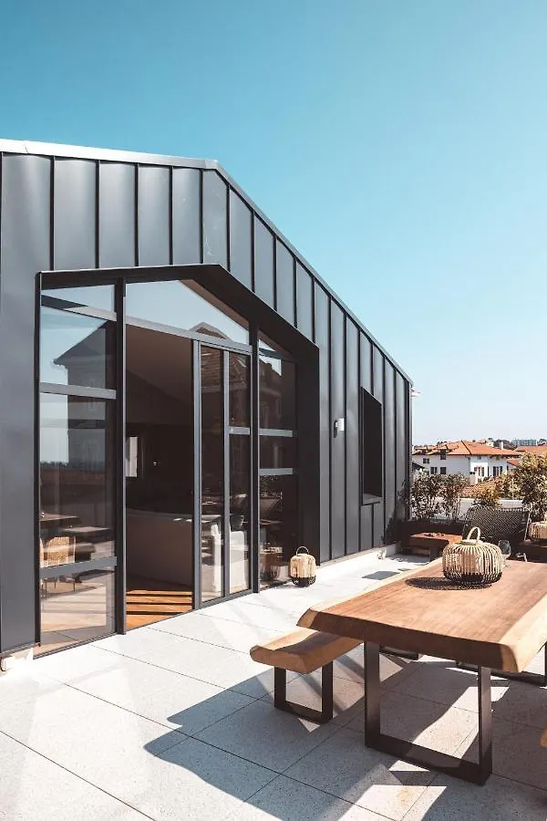 Le Garage Biarritz Hotel