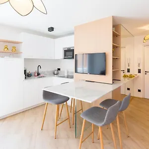 https://luxueux-2-pices-frontire-monaco.fr-provencehotel.com